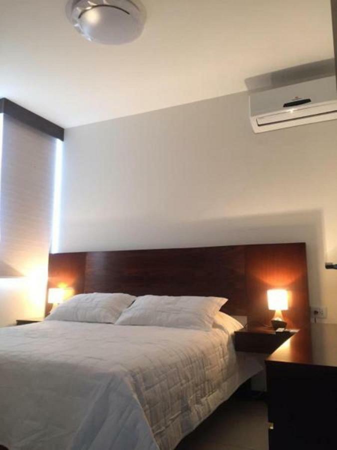 Hermoso Y Unico Apartamento Moderno, En Pleno Centro De Santa Cruz, Con Netflix Wi-Fi De 60 Mb, Estacionamiento Gratis Y Ac En Todos Los Ambientes Санта-Крус-де-ла-Сьєрра Екстер'єр фото